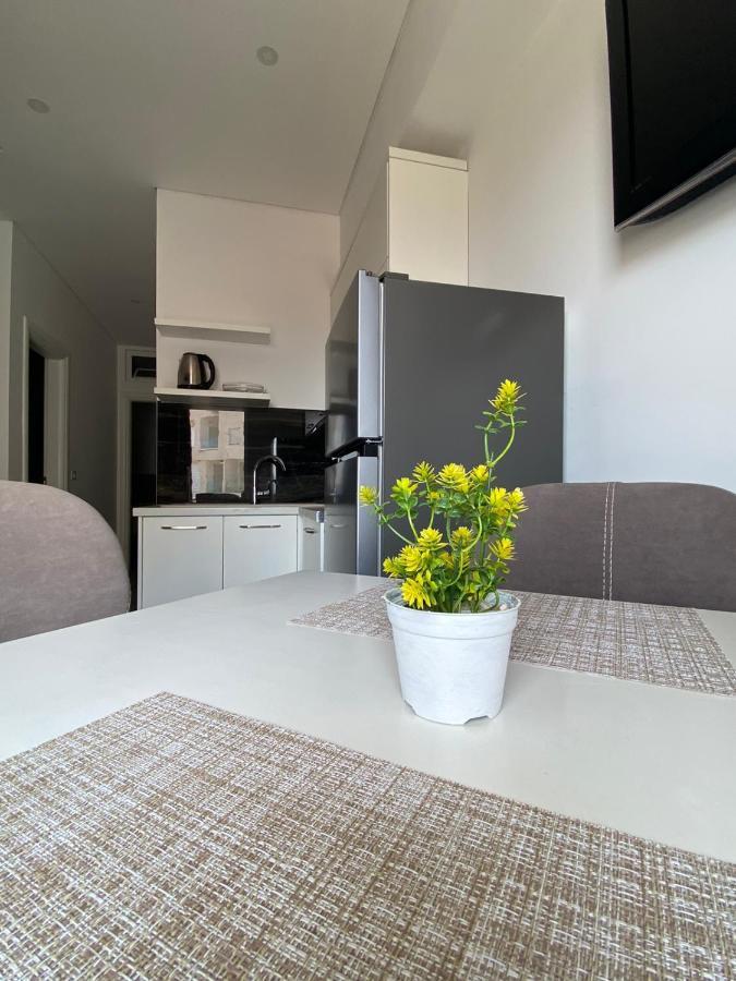 Edina By Hp Hotel Saranda Zewnętrze zdjęcie