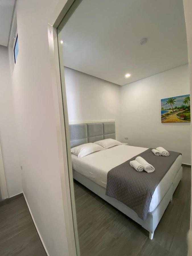 Edina By Hp Hotel Saranda Zewnętrze zdjęcie