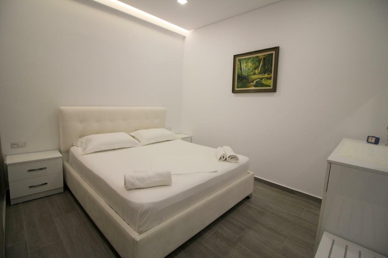 Edina By Hp Hotel Saranda Zewnętrze zdjęcie